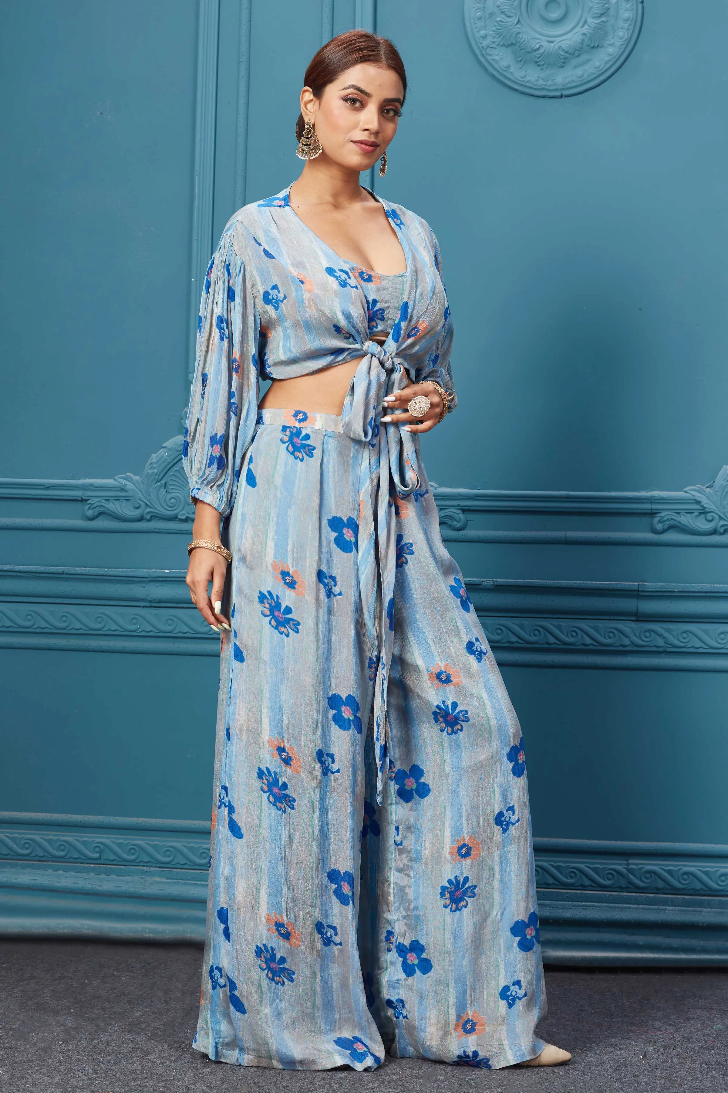 510016 Blue Floral Stylish Suit Set