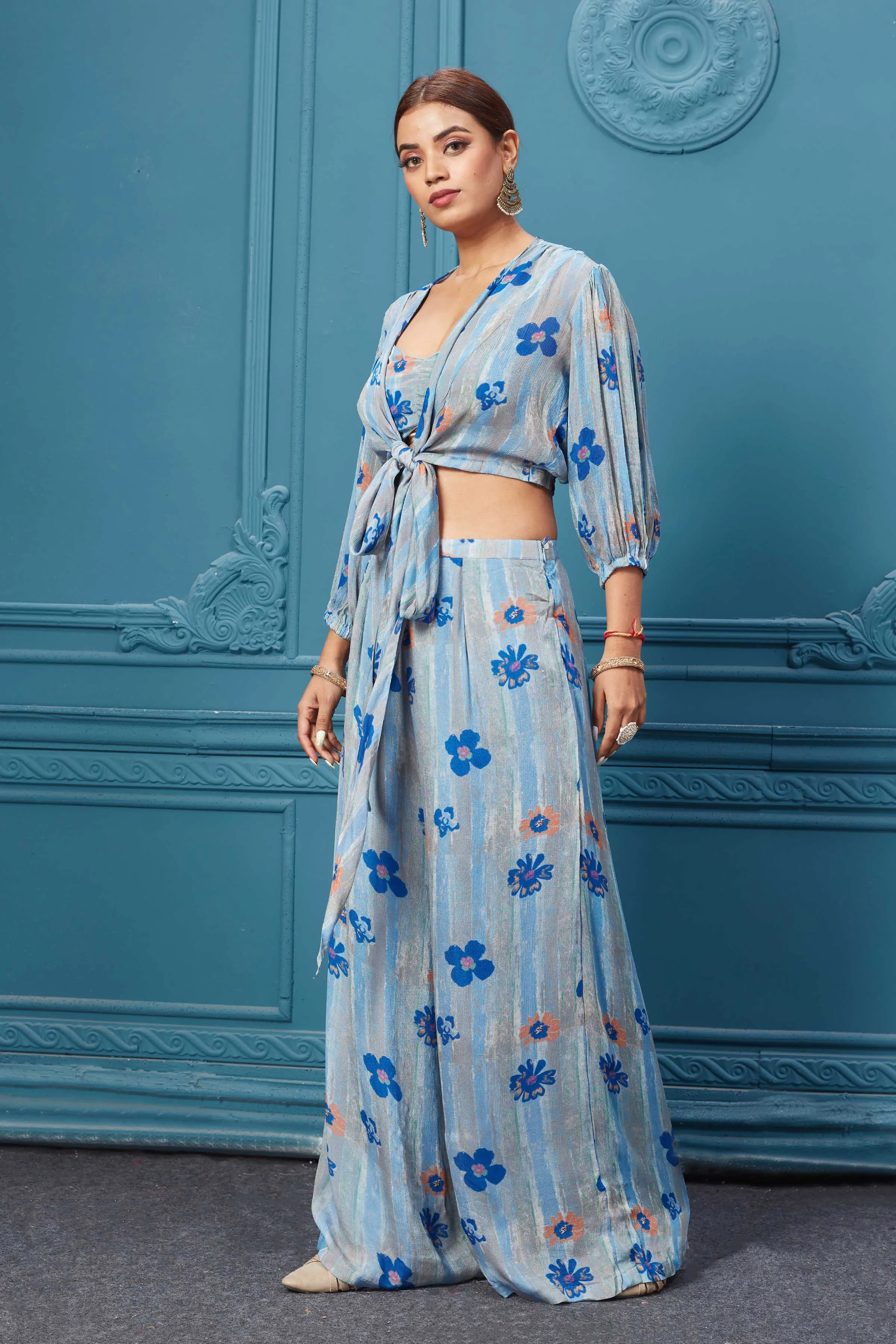 510016 Blue Floral Stylish Suit Set