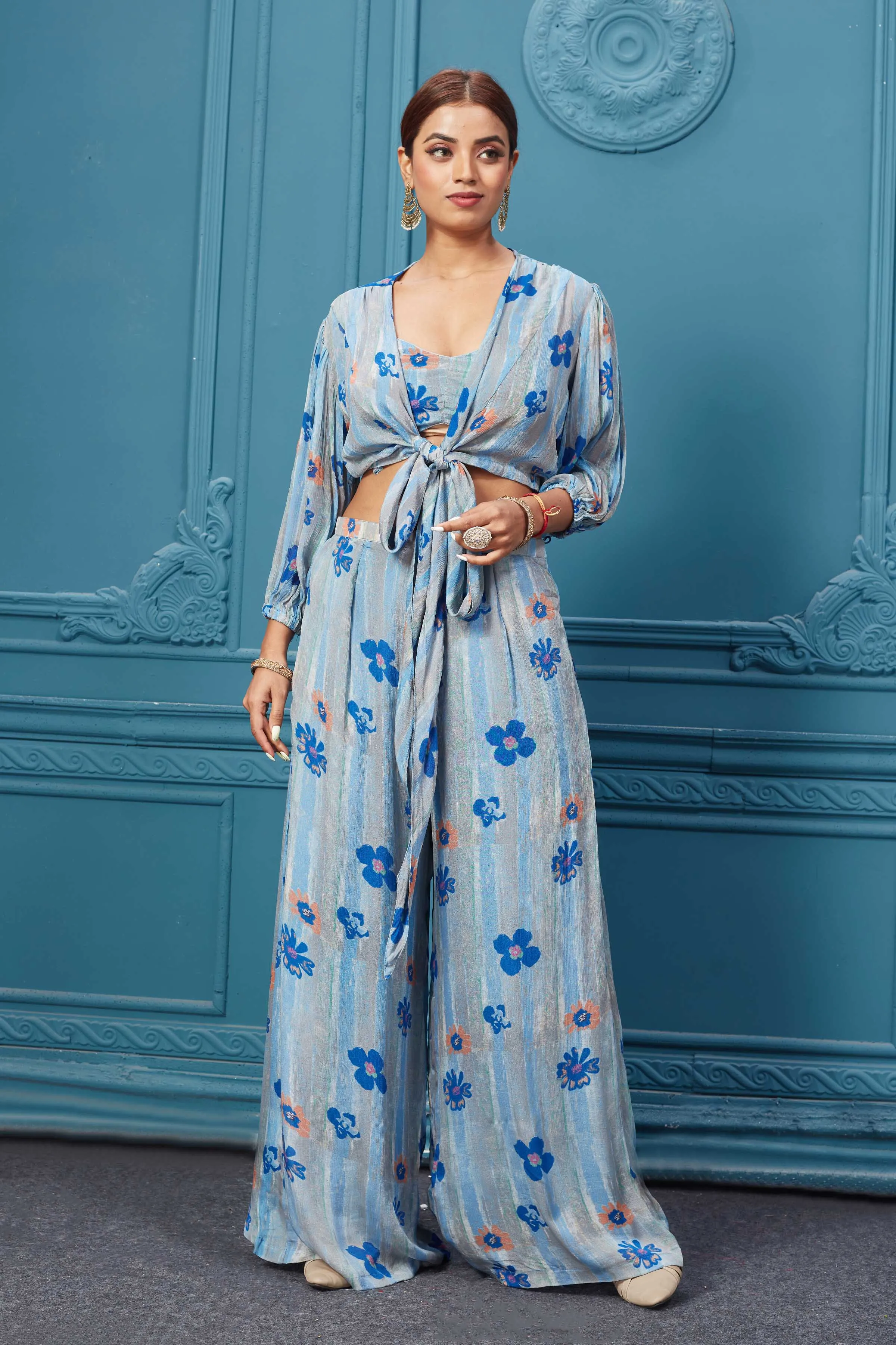 510016 Blue Floral Stylish Suit Set