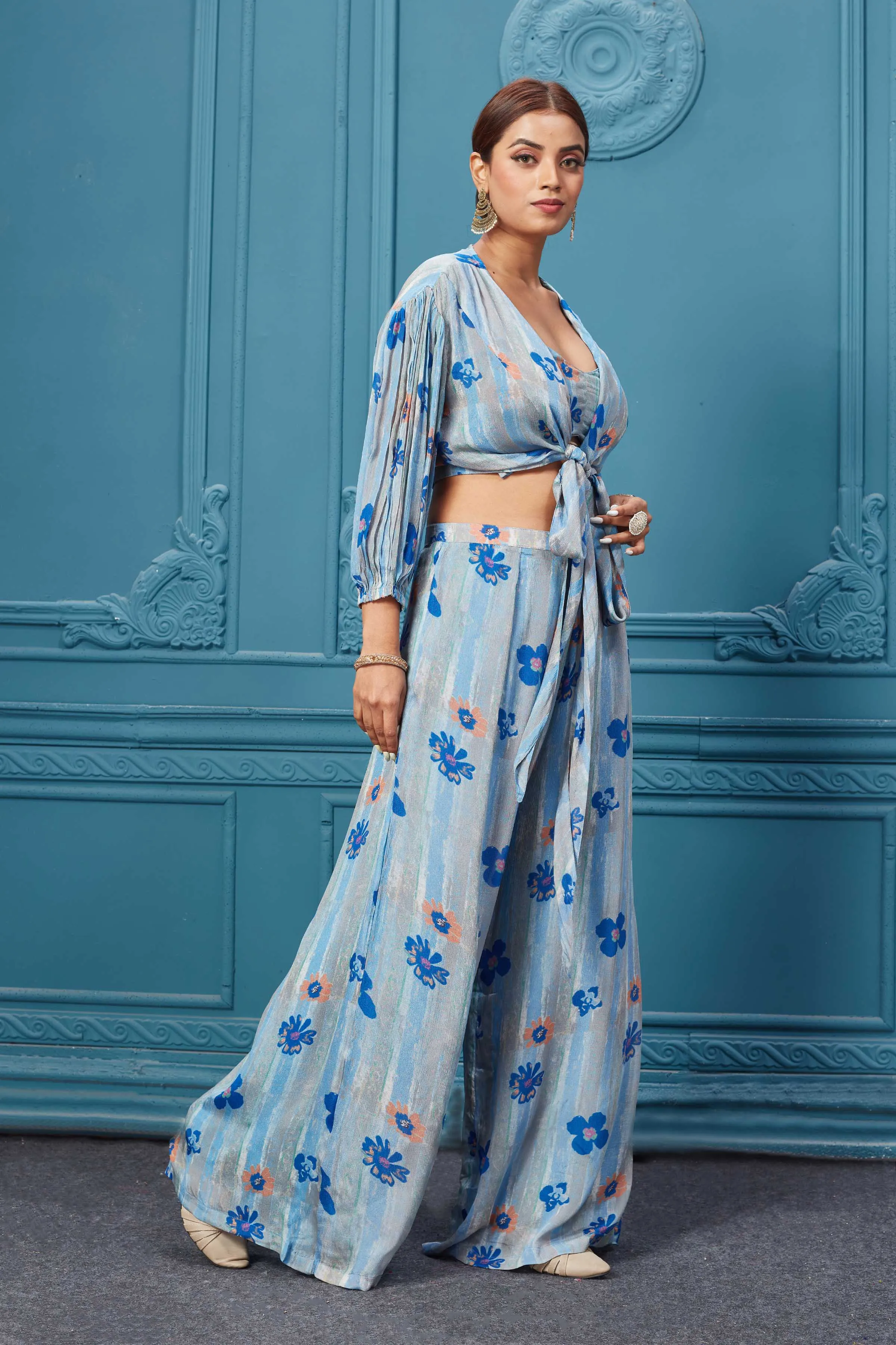 510016 Blue Floral Stylish Suit Set