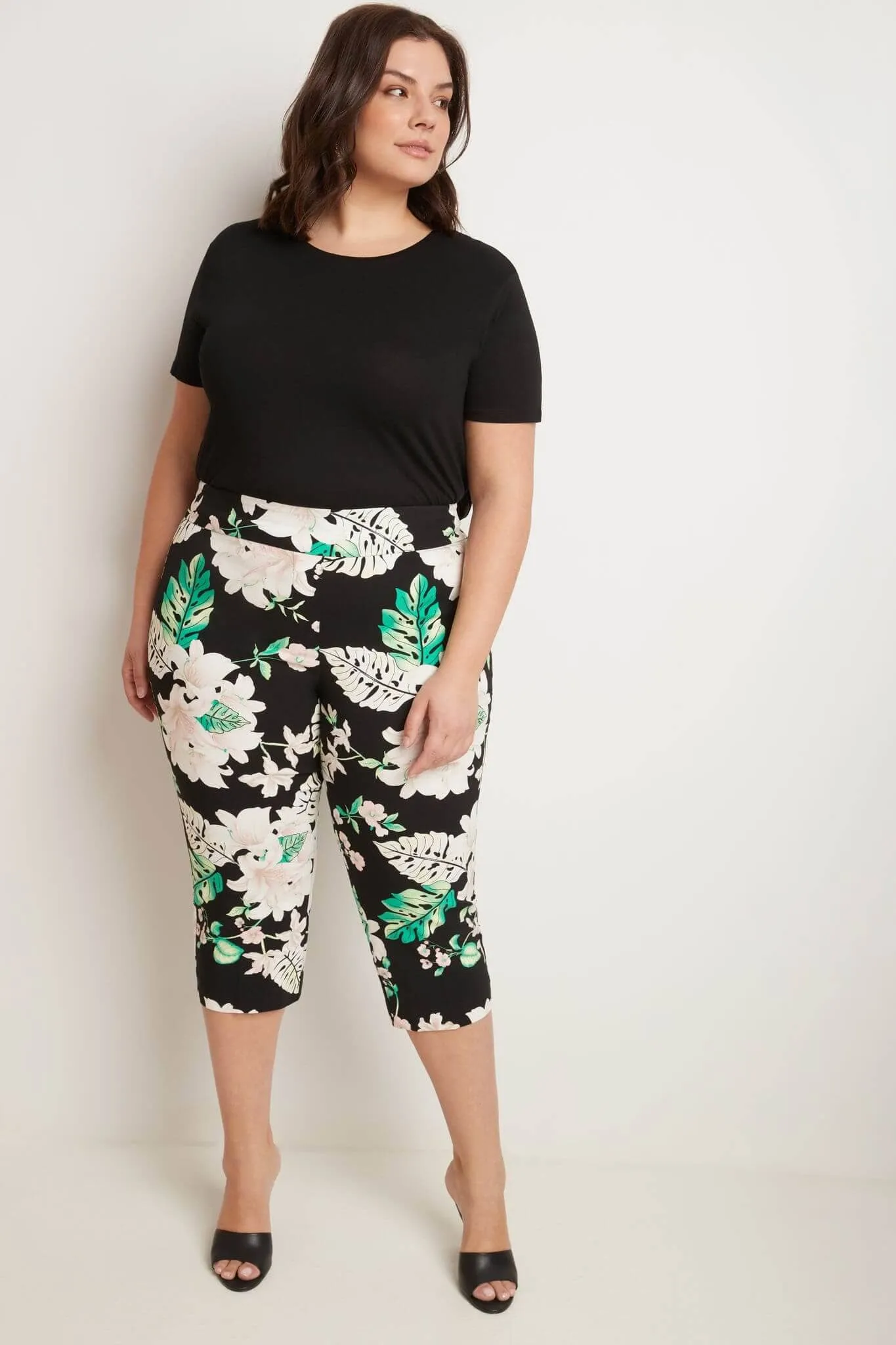 Curvy Capri with Flattering Wide Waistband