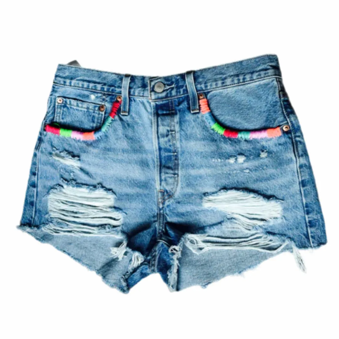 Denim Hand Embroidered Pocket Colour Shorts Levi’s 501