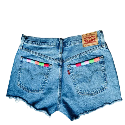 Denim Hand Embroidered Pocket Colour Shorts Levi’s 501