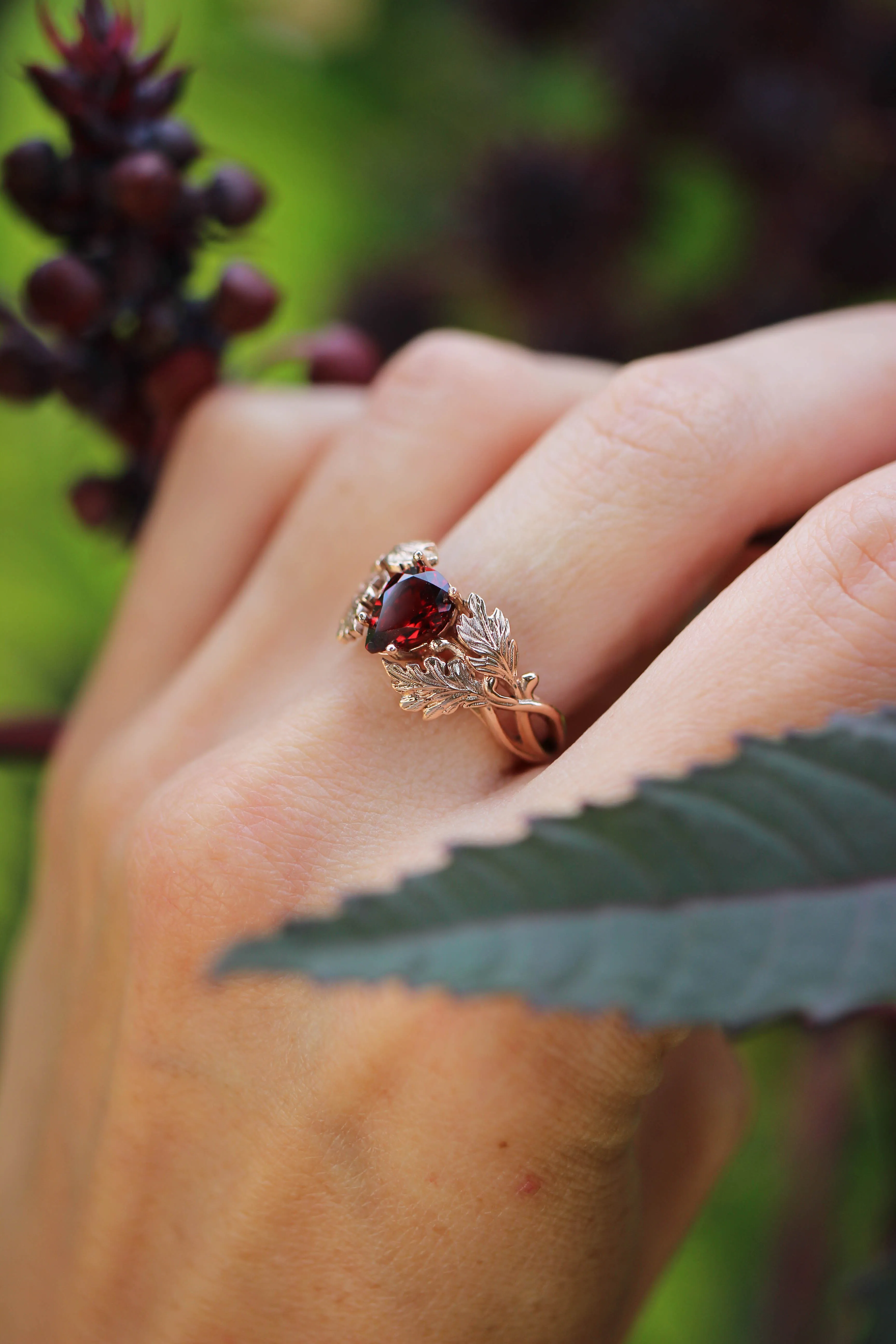 Maple leaves ring with pear cut garnet