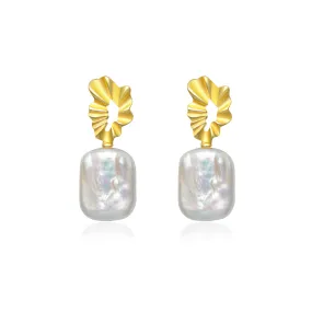 New Yorker Baroque Pearl Earrings WE00583