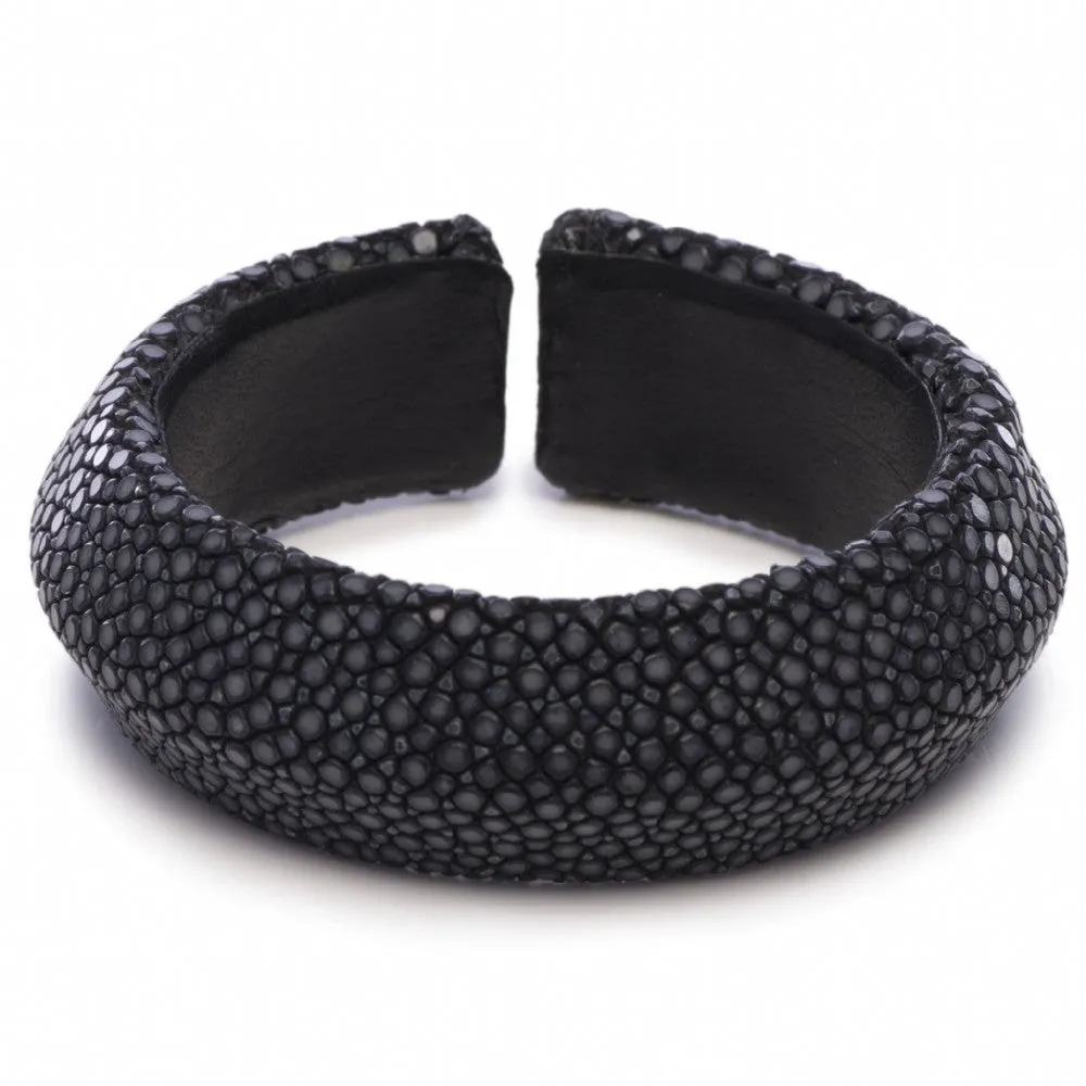 Shagreen Solid Color Cuff