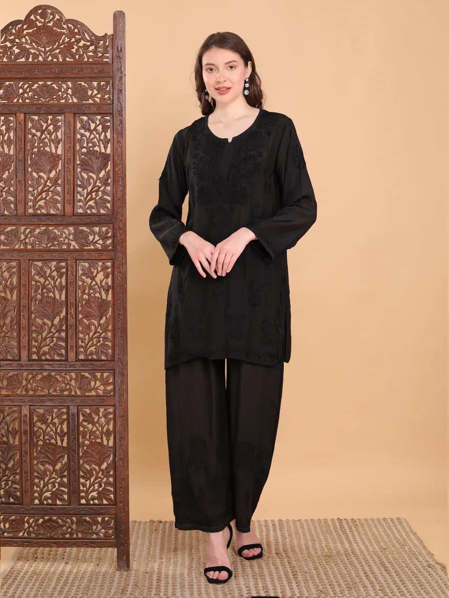 Tripti Muslin Premium Chikankari Short Kurti